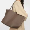 7A kvalitet Luxurys handväska designer shoppare väska mode kvinnor mens läder koppling raden tygväska blöja crossbody underarm axel mor duffle påsar med handväska