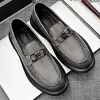 Marque de luxe Men de robes de travail Chaussures de commerce plate Designer Antisiskid Mandons de bureau de mariage de mariage officiel Men Oxfords Business Shoe