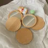 Mirrors 1pc houten make-up spiegel ronde cosmetische spiegel draagbare zak compacte spiegelreisaccessoires vrouwen met de hand gehouden schoonheid gereedschap