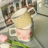 Gobelers 200 ml en céramique tasse Tulip Flower tasse de fleurs belles jeunes sensations de sens du couple à eau café cuisine drinkware tasses créatives mignonnes h240425