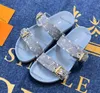 Größe 35-45 BOM DIA SLIDE Luxus Mann Designer Sandalen Frauen Pantoffeln Sommerflats Plattform-Pantoffeln