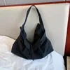 Drawschnelle Einzelschulterhandtasche Sommerstil Freizeit mit großer Kapazität Flip Diagonal Bag Tuch Nische Design
