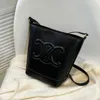 Bolsas de diseñador de celos para personas de alta gama para mujeres nuevas bolsas para mujeres otoño invierno bolsos de mensajería de hombro de alta moda a gran capacidad con logotipo original