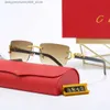 Солнцезащитные очки дизайнерская мода 2024 Мужские глазные очки заводские очки персиковой линзы без скольжения нос отдых с двойным металлическим лучом. Случайные очки для отдыха Q240425
