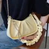 ショルダーバッグソフトPUレザー女性のための脇の下のクロスボディ2024夏のファッションフォールドレディースチェーンハンドバッグと財布小さな黄色