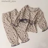Малышка для детской девочки мальчик чистый хлопковой пижам пижам набор 2PS младенец малыша с длинным рукавом боди домашнее костюм 1-5Y Q240425