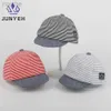 Caps Hats Hats Classical Cotton Childrens Stripe Peaks Caps Summer Baby Boys Girls Sun Hut Baseballkappe für Kinder 5-24 Monate D240425