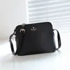 Omuz çantaları 2024 Moda Trending Kadınlar Çapraz Vücut Lüks Çantalar Crossbody Bag Deri Tasarım Satchel