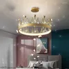 Lustres do lustre da coroa infantil Cristais europeus de estilos suspensos Lâmpada de sala de estar de estar minimalista de quarto de decoração