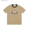 Herren-T-Shirts Sommer Streetwear Viviane Westwood Herren Designer T-Shirt Männer T-Shirts T-Shirt Grafik T-Shietta da Uomo Camiseta Hombre Ropa de Q240425