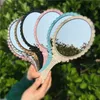 Speglar 1st Portable Vintage Makeup Mirror Hand Hold Oval Round Mirror Noble Restore Ancient Ways Court Mirror Beauty Tool