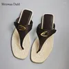 Sandaler 2024Summer Fashion Versatile Clip Fötter Flat Bottom Cool Drag Lazy Slippers For Women to Wear Externt Non Slip Beach Shoes