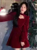 Abiti casual Qweek Christmas Sexy Paiugine sexy Velvet Mini abito Donne 2024 Autunno inverno caldo Elegante festa kawaii corto anno coreano