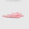 Дизайнерские слайды переполняют сандалические женщины резиновые сандалии летние пляжные туфли на открытом воздухе Slider Cool Slipers Fashion Flat Fip Flops с коробкой 02