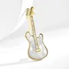 Brooches Guitare Rock Broochs Elegant Faux Crystal Rhinestone Guitars Lapous Tins créatif Bijoux Pin multi-élément