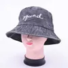 Chapeaux à bord large chapeaux Bucket Bride Squad Broderie Lavage de seau de jean lavé pour femmes Bachelorette Party Hat Team Bride