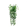 Dekorativa blommor 2024 Artificial Fake Hanging Vine 3 Typer Plant Leaves Garland Home Garden Wall Decoration Green Decor Drop Happye Year