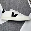 Designer Vejays Casual Shoes French Brazil Green Low-Carbone Life V Organic Cotton Flats Platform Vejaon Sneakers Femmes Casual Classic Classic White Designer Chaussures 359