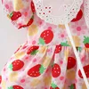 女の子のドレス2pcs/setsummerイチゴでいっぱいの丸い襟のコットンドレス女の子のための小さな花バッグとギフトD240425