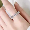 Modèles de cluster Rings 925 Sterlingsilver Sparklingfull Highcarbon Dimond Zircon Fleur pour les femmes Mariage Fine Bijoux