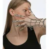 Charm Armbänder einzigartiges Kettenhandarmband mit Skelett Exoskelett Accent Handchain Halloween Themen Armband Party Accessoires