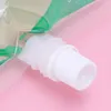 Elimina i contenitori che bevono boccette con bottiglie d'acqua in vetro