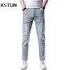 Hip -Hop -Jeans für Männer zerrissener Knöchelhosen hellblau Stretch Malerei Patchwork -Kleidung berühmte Marke 240417