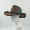 Szerokie brzeg kapelusze wiadra kapelusze nowe kowboj czapka złota aksamitne pawie pióra majsterkowicz retro podwójne wklęsły kowbojski kapelusz mężczyźni i kobiety jazz kowbojski kapelusz y240425