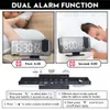 FM Radio Digital Allow ALLOCK TEMP Humidité avec 180 ° Time Projecteur Table électronique Horloge 12 / 24H Snifooze Projection LED Clock 240417