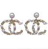 Studdesigner Luxury Beautiförhängen Brev med pärlor hängande örhänge för kvinnor högkvalitativa smycken Tillbehör gåvor släpper dhffk