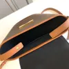 Top -Qualität Stofffutter mit metallverstellbaren Lederriemen Schulter Frauen Bag Fashion Reißverschluss Handtaschen Frauen Bag Frauen Tasche