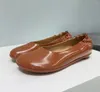 Casual skor slät läder godis färg kvinnor platt mormor sko slip på bekväm daglig promenad som kör sapatos mujer rund tå fritid