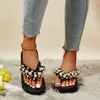Pantoufles de chaussures dames cale de mode épaisses de mode Sole flipps décontractés de plage diamant plage bottes de pantoufle féminine