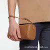 Le sac de stylo en peau de mouton Sac en velours inversé sac sous lamblée des armes 90 mini sac carré sac en cuir sac à main sac kn8k