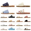 2024 Sandales de luxe Designer Femmes Sandale Slides Sliders Slippers Fomens Sandles Slip Summer Beach Slipper Shoes Outdoor Loafers Sandalias Eur35-42 Flat