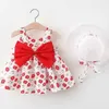 Mädchenkleider 0-3-jährige Babykleidung Sommer Meeres Urlaub Kinderkleider florale ärmellose Bow Girl Prinzessin Kleid+Hut D240425