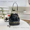 Totes 23 New Womens Bag Fashionable Embroidery Thread Diamond Grid Chain Bag Single Shoulder Crossbody Portable Bucket Bag T240425