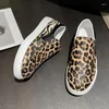 Chaussures décontractées 2024 Sneakers féminins Fashion Leopard Print plat extérieur sport Skateboard Dames Vulcanisés Femmes