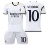 Jerseys 2324 REAL MADRID HOME Stadeium Jersey for Children and ADTS DROND DRONCER Baby Kids Clothing Childrens Outdo DH6SR