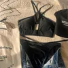 Suite de maillots de bain pour femmes Outlet Elegant Beach Summer Femme Bikini Bath Set Fashion Split Solid Hollow Resort Polyester