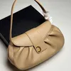 Sac pour femmes de haute qualité Sac en cuir à grains Polly Sac sous arasme en cuir avec boucle en métal Cloud Sac à bandoulière à la mode portable portable Sac