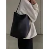 Sac de seau d'automne / hiver le nouveau sac à main de banlieue en cuir authentique pour femmes de grande capacité