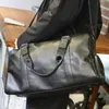 Fashion Leather Mens Travel Duffel Bag Dry Wet Separation Business Handväska stor kapacitet Bagage Trend Male Gym 240419