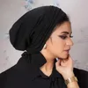 Etnik Giyim Düz Renk Stripe Uzun Kuyruk Şapkaları Müslüman Kadınlar Başörtüsü Bonnet Pilded fırfırlı türban kemoter