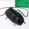 10a качественный мини -мешочек для тканых облачных дизайнерских мешков для женщины роскошная сумочка сумка для плеча большая средняя серебряная кошелька кожаные сумки мужские сцепления мешки с поперечным телевизором