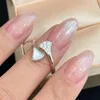 Cluster anneaux luxueux pur 925 sterling jupe en forme nacre ouverte anneau doigt pavé zircon femmes joelry tendance accessoire