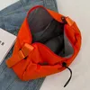 Avondtassen lieverds oranje schoudertas haarbal hanger vrouwelijk medium nylon doek milieuvriendelijke damesgymnas