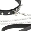 Hängsmycken special design kvinnor man bondage halsband sexig nit metall pu läder krage traktion rep halsband för par