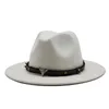 Brede rand hoeden emmer hoeden warme fedoras hoeden voor mannen cowboy hoed tauren riem geel zwart joker mode kerk jazz cap brim fedora maat 55-61 cm y240425