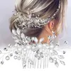 CAPELLI PACOLA DEL CAPILI CHE MATRIE TIARA DELLE PACCOLO DELLE COMPOSITÀ COMPIO FLOORE PARCHI BRIDAL PARPINS PARLA GIOITÀ GIESTRI GIOTHILI GIORNI ACCESSORI CRIDUALI DI CRIDURO D240425 D240425